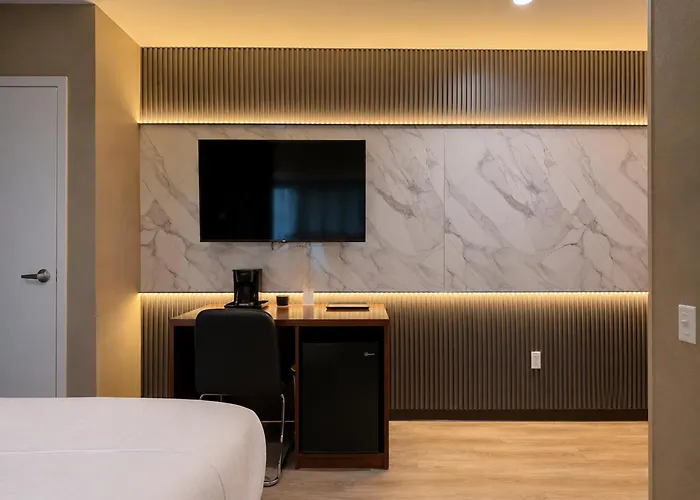 Hotel Pergola Jamaica Jfk New York